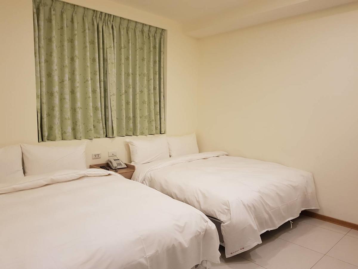 Galaxy Mini Inn Тайбэй Экстерьер фото
