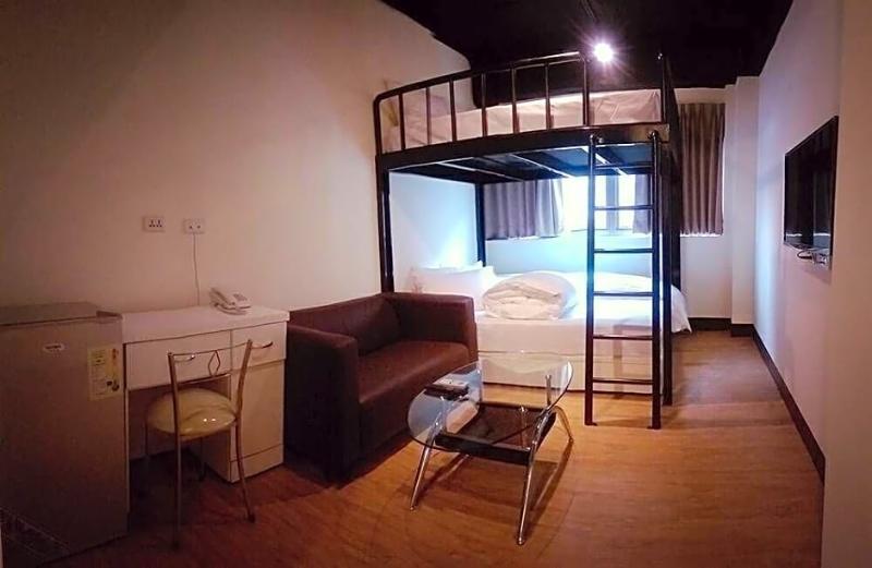 Galaxy Mini Inn Тайбэй Экстерьер фото